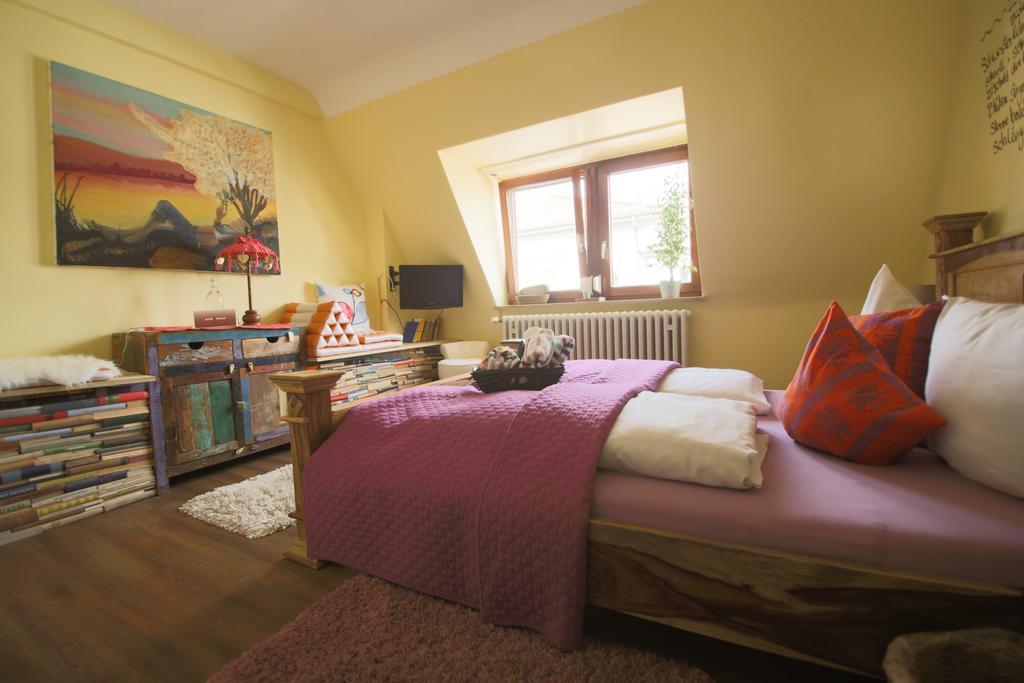 Hotel Barbarossa Garni เวิร์ซบวร์ก ภายนอก รูปภาพ