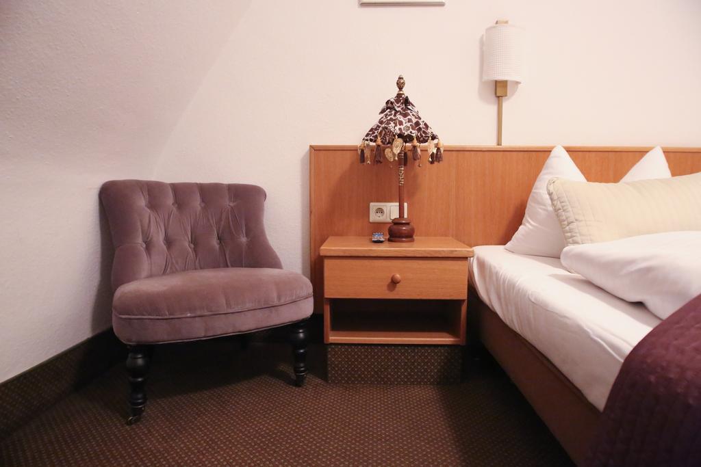 Hotel Barbarossa Garni เวิร์ซบวร์ก ภายนอก รูปภาพ