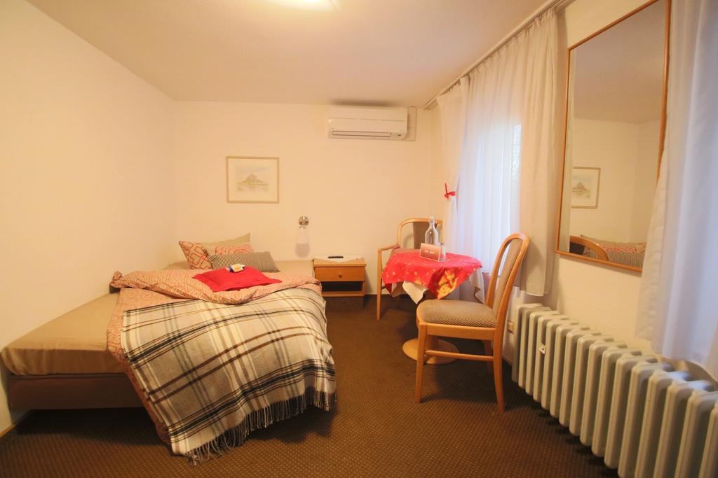 Hotel Barbarossa Garni เวิร์ซบวร์ก ภายนอก รูปภาพ