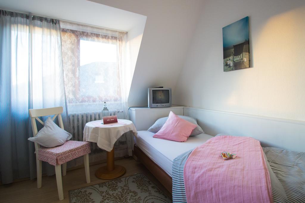 Hotel Barbarossa Garni เวิร์ซบวร์ก ภายนอก รูปภาพ