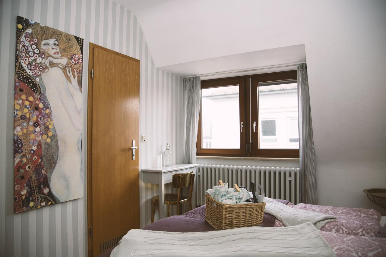 Hotel Barbarossa Garni เวิร์ซบวร์ก ภายนอก รูปภาพ